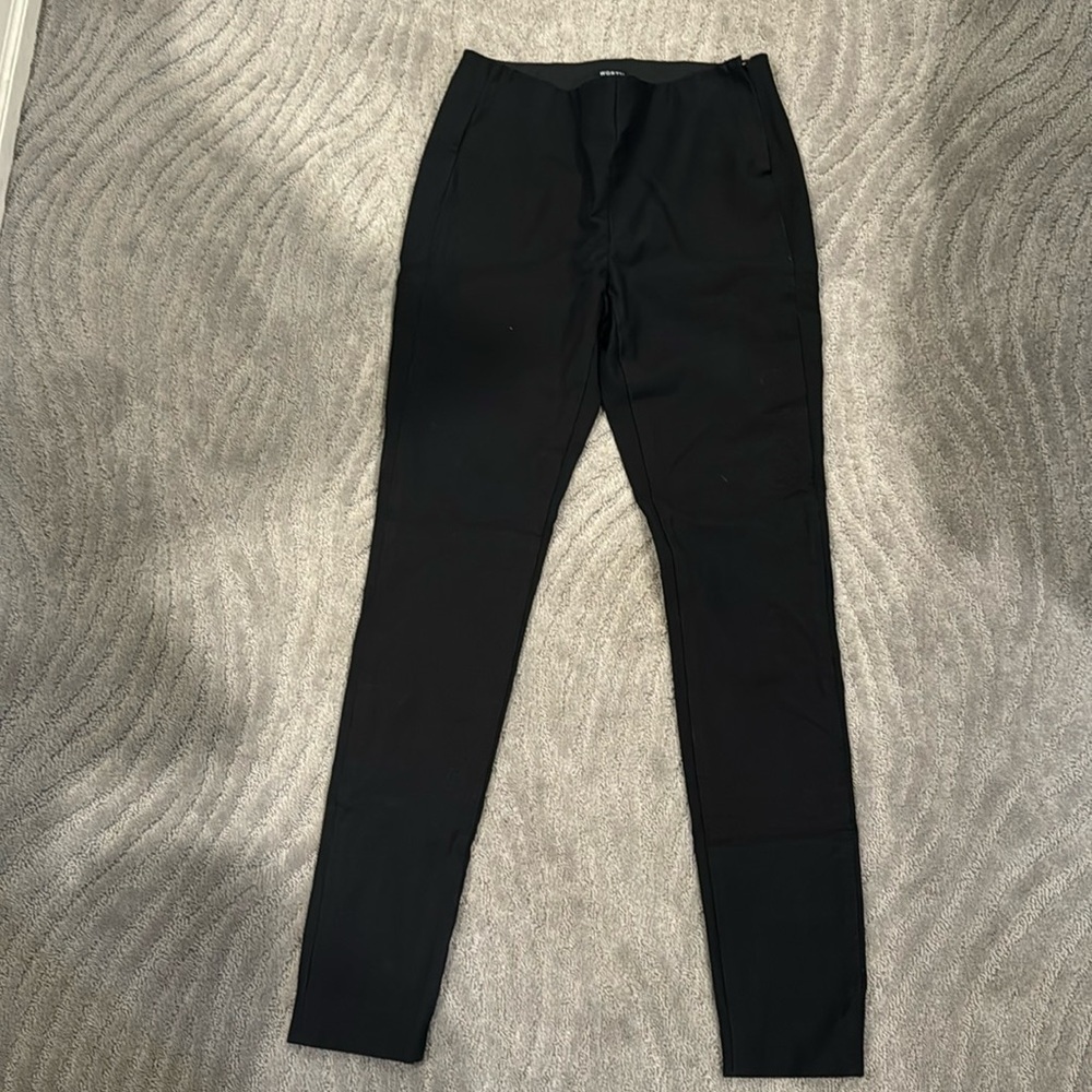 Classic Worth NewYork Pants